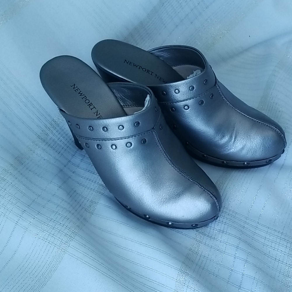 Pewter High Heeled Clogs